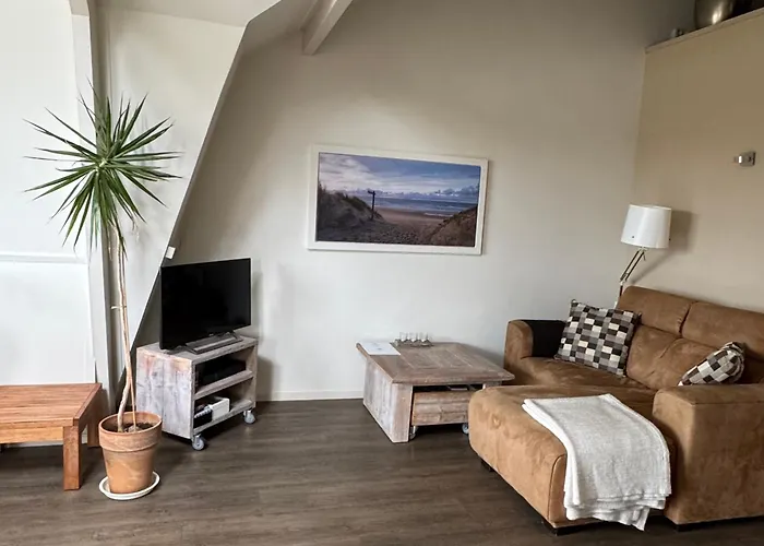 Herenstraat 55 * Den Hoorn (North Holland)