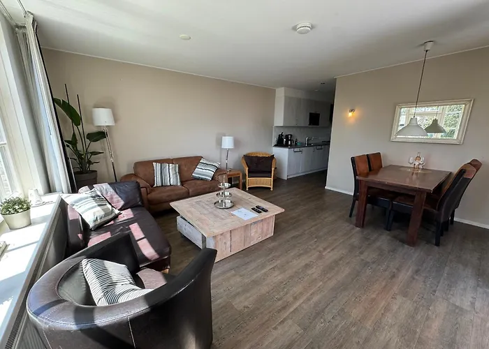 Herenstraat 55 * دين هورن